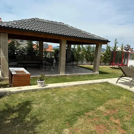 Eftal 750m2 *